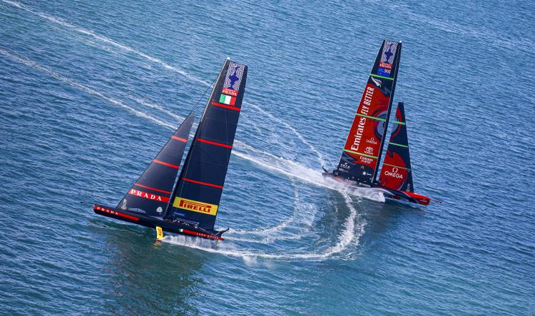 America's Cup 2000, the Luna Rossa makes an appearance