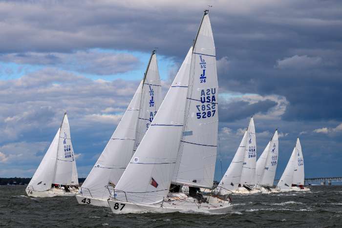 j24 one design sailboat racing